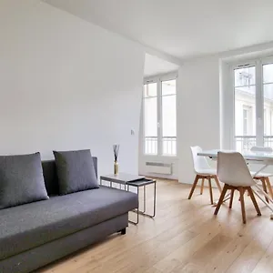 Luxurious 1 Bedroom Saint Michel Saint Severin Free Netflix Appartement